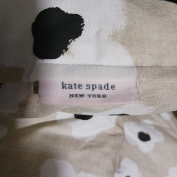 Bedspread with one pillow case - Picture 1 of 5